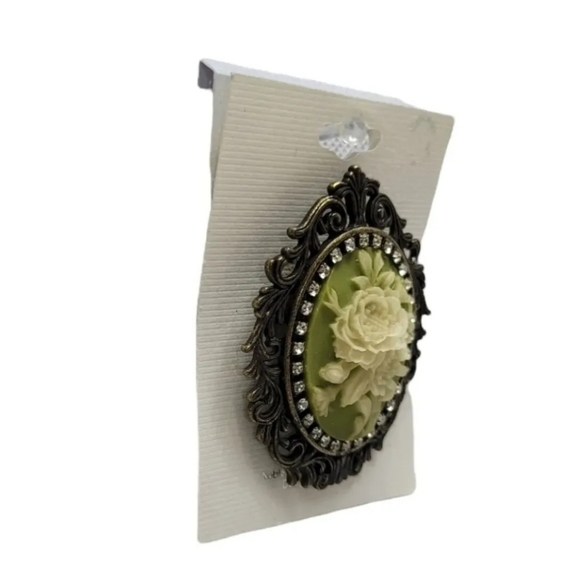 VTG STYLE Flower Cameo Brooch Metal Filigree Carved Noblesse Collection 2003 New - Picture 7 of 8
